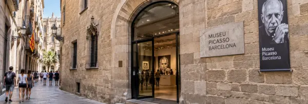 Picasso Museum in Barcelona’s Gothic Quarter with historic stone architecture and visitors