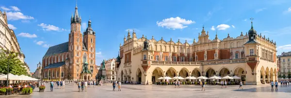 Main Market Square (Rynek Główny) in Kraków, Poland, with St. Mary's Basilica and Cloth Hall