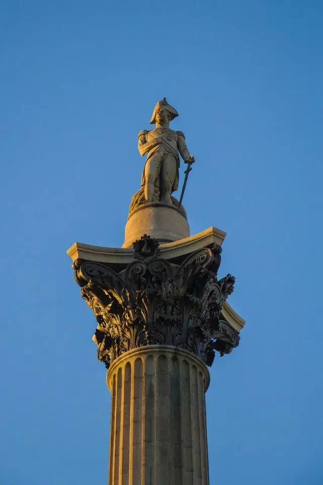 Statue of Admiral Nelson atop Nelson's Column in London