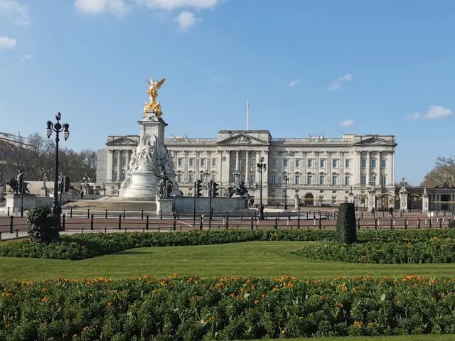 Buckingham Palace and Victoria Memorial in London