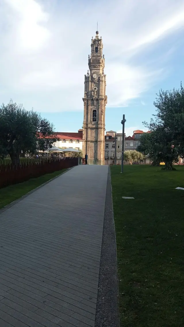 Clérigos Tower rising above the historic streets of Porto, Portugal.
