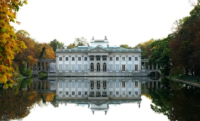 Łazienki Palace reflected in the lake at Łazienki Park in Warsaw, Poland