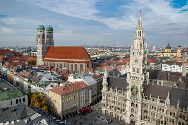 Munich cityscape with Frauenkirche and Neues Rathaus at Marienplatz