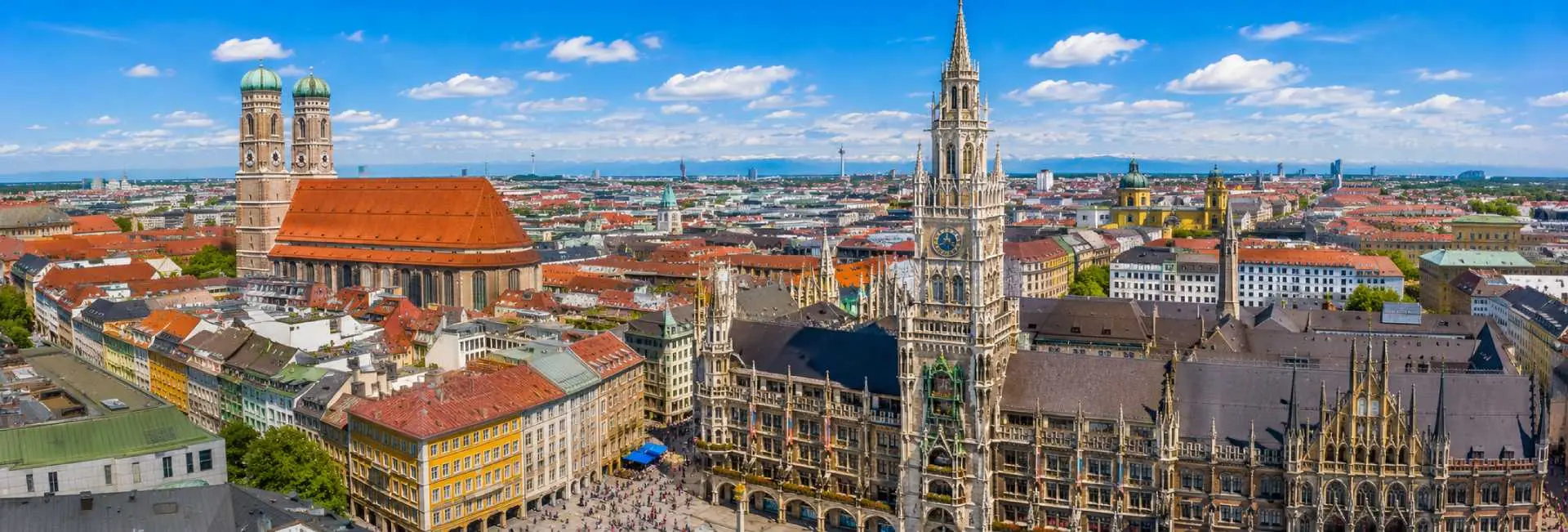 Munich, Germany panoramic cityscape with Marienplatz, Frauenkirche and New Town Hall