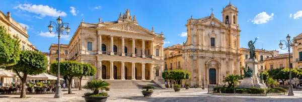 Vittoria, Sicily, with Piazza del Popolo, Teatro Comunale and Santa Maria delle Grazie