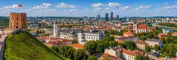 Vilnius panoramic view with Gediminas Tower, Old Town, Neris River and modern skyline