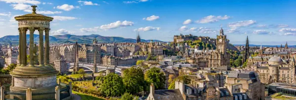 Edinburgh, Scotland panoramic cityscape with Edinburgh Castle and historic Old Town